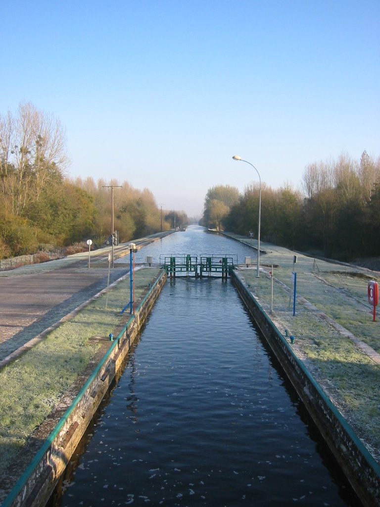 Fonds d'cran Voyages : Europe France > Picardie Canal  Sery les Mezires (02)