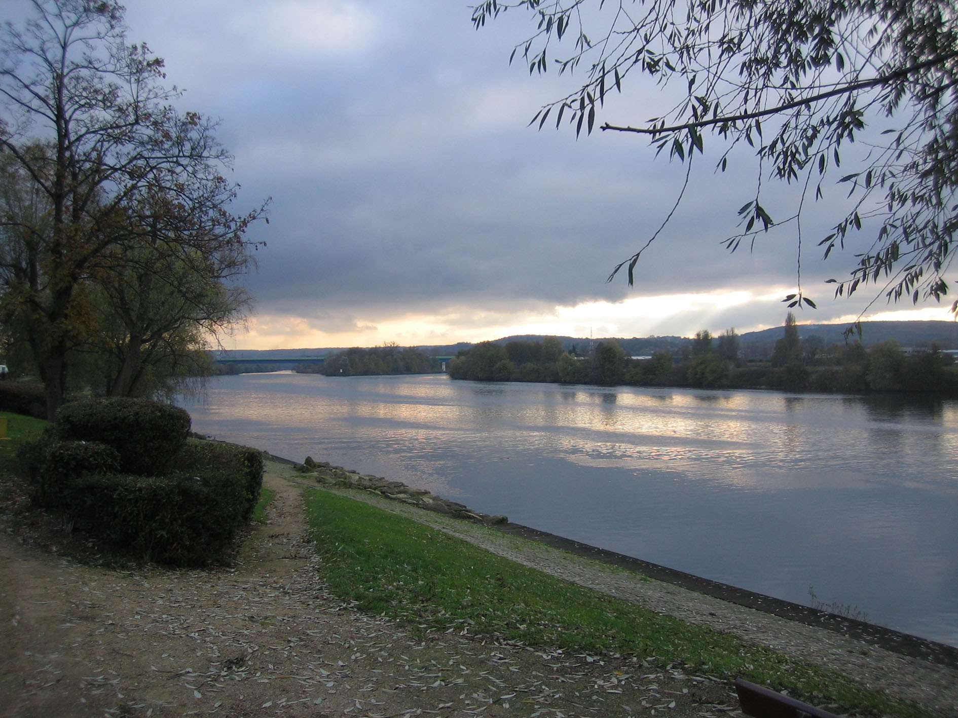 Wallpapers Nature Rivers - Torrents Bord de Seine!