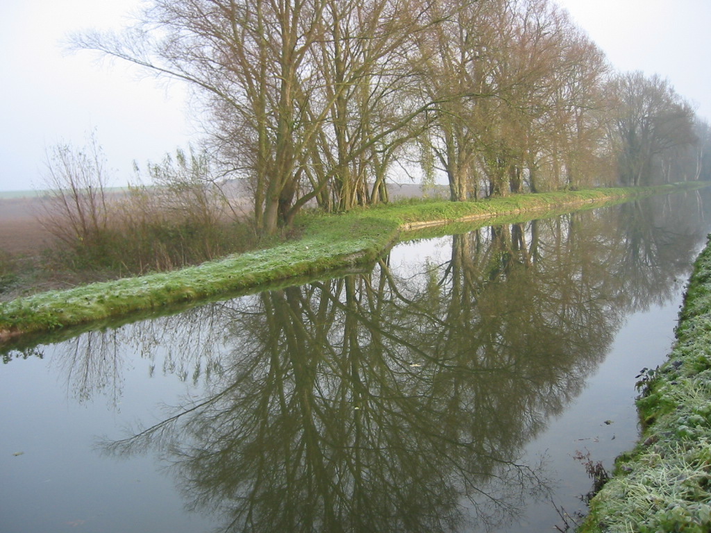 Wallpapers Nature Water - Reflection Canal  Remaucourt