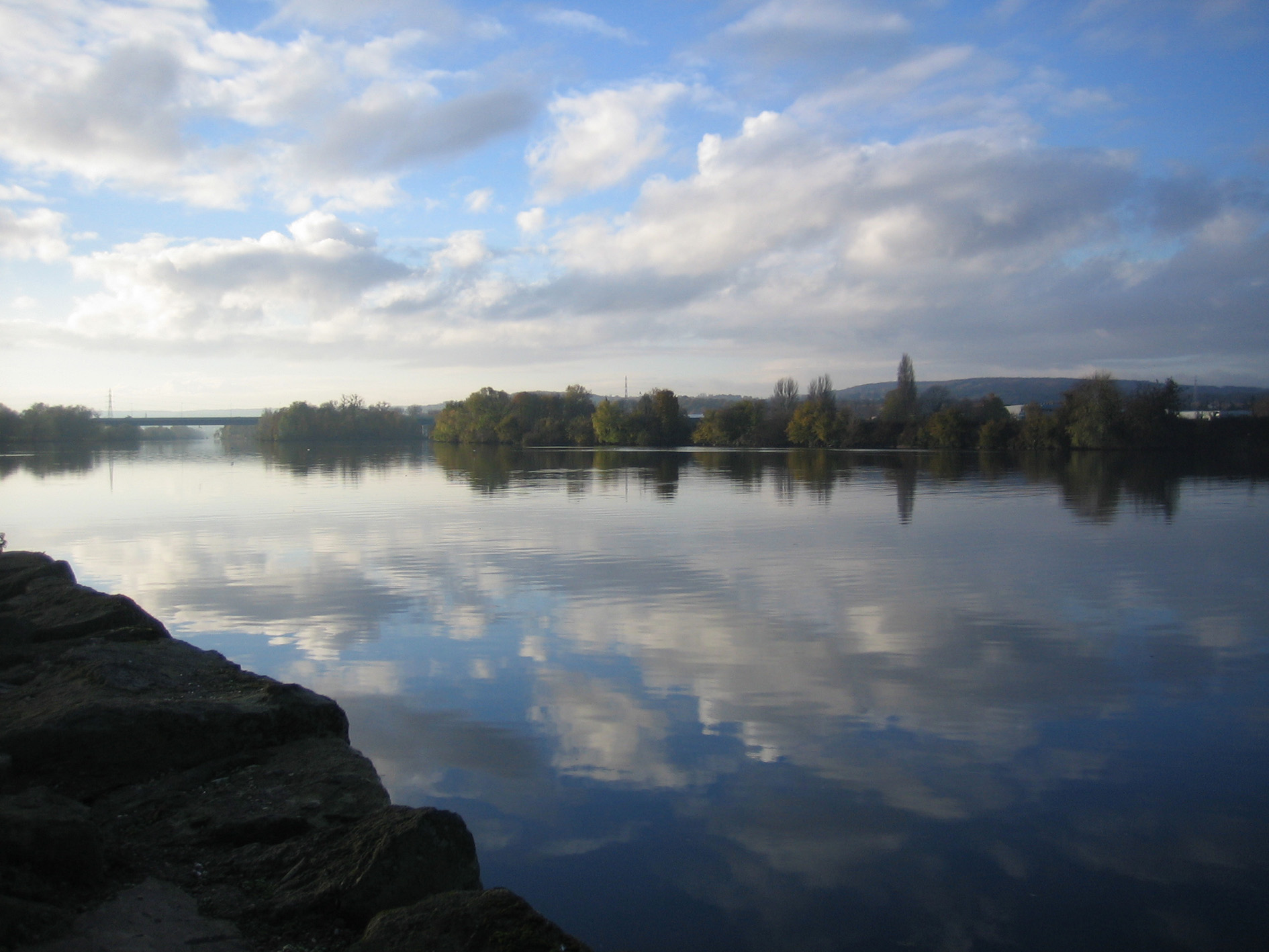 Fonds d'cran Nature Fleuves - Rivires - Torrents Reflets sur seine!!