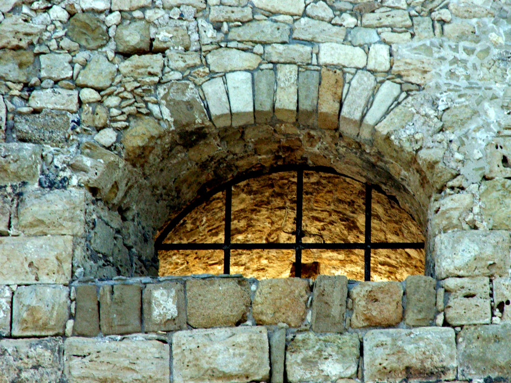 Fonds d'cran Constructions et architecture Ruines - Vestiges Ile de Crte : Heraklion - Le Port - Fort vnitien (Dtail)