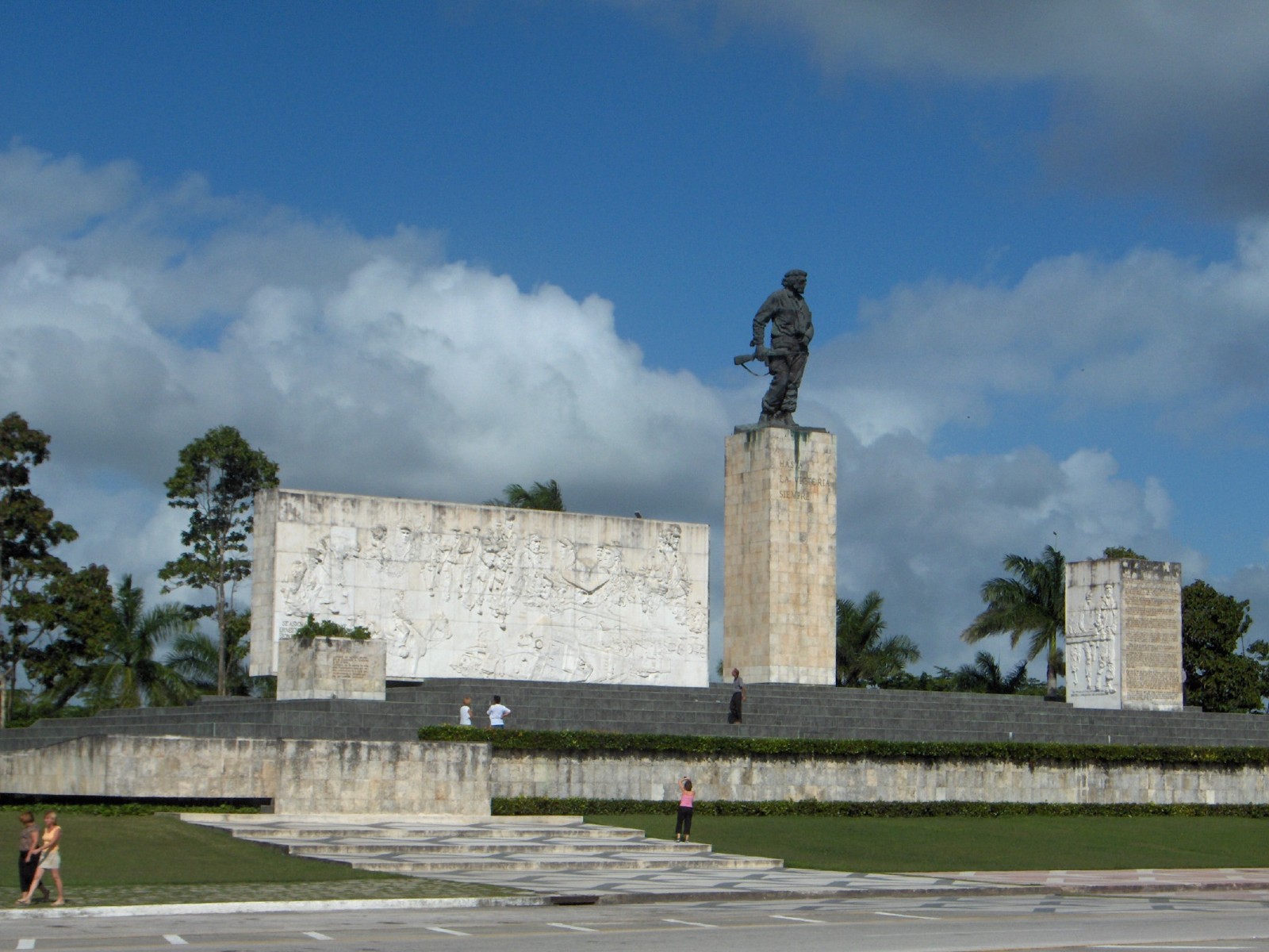 Wallpapers Trips : North America Cuba Santa Clara, le Mausole de Che Guevara