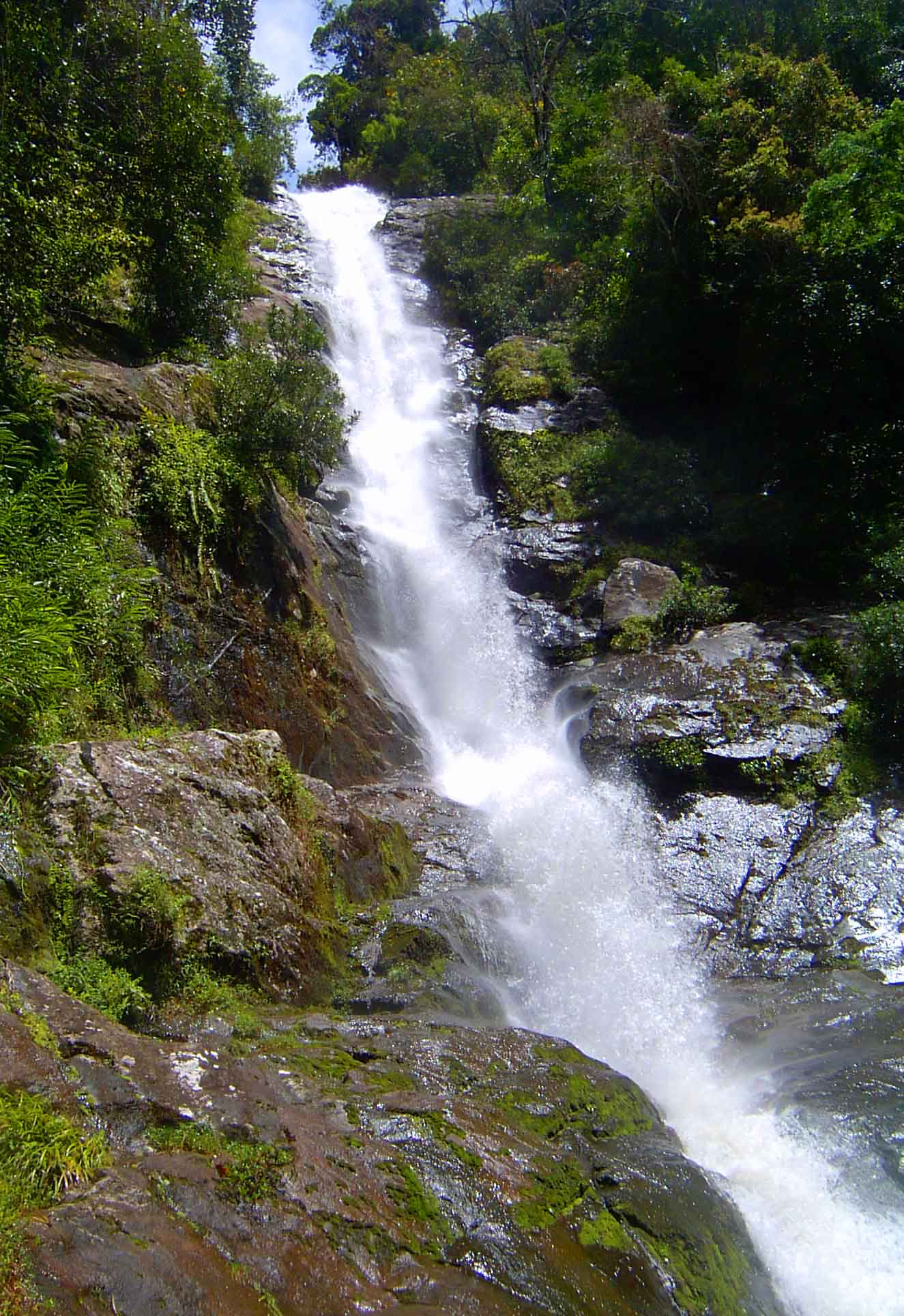 Fonds d'cran Nature Cascades - Chutes 001