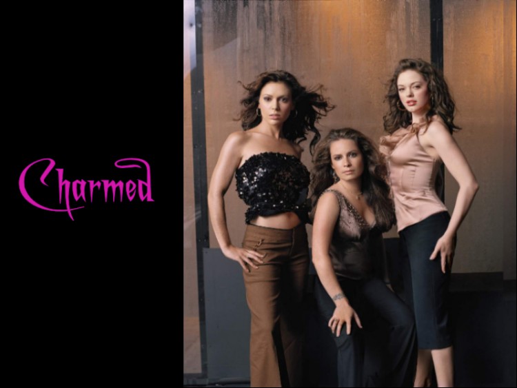 Wallpapers TV Soaps Charmed Les trois soeurs Halliwell !!!!