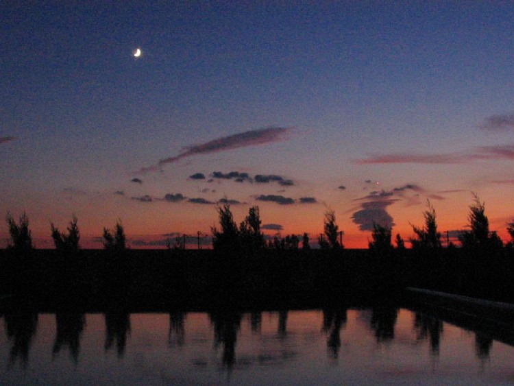 Fonds d'cran Nature Couchers et levers de Soleil La Lune et Vnus !