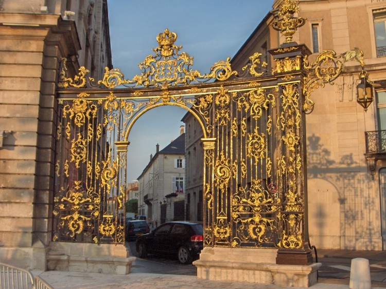 Fonds d'cran Voyages : Europe France > Lorraine A Nancy, les grilles de la place Stanislas