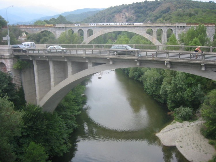 Fonds d'cran Voyages : Europe France > Languedoc-Roussillon Cret (66) Les deux ponts