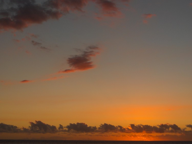 Fonds d'cran Nature Couchers et levers de Soleil Runion : coucher de soleil  Saint Leu