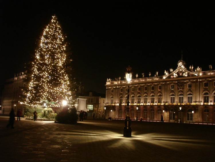 Wallpapers Trips : Europ France > Lorraine nancy la place Stanislas  Noel