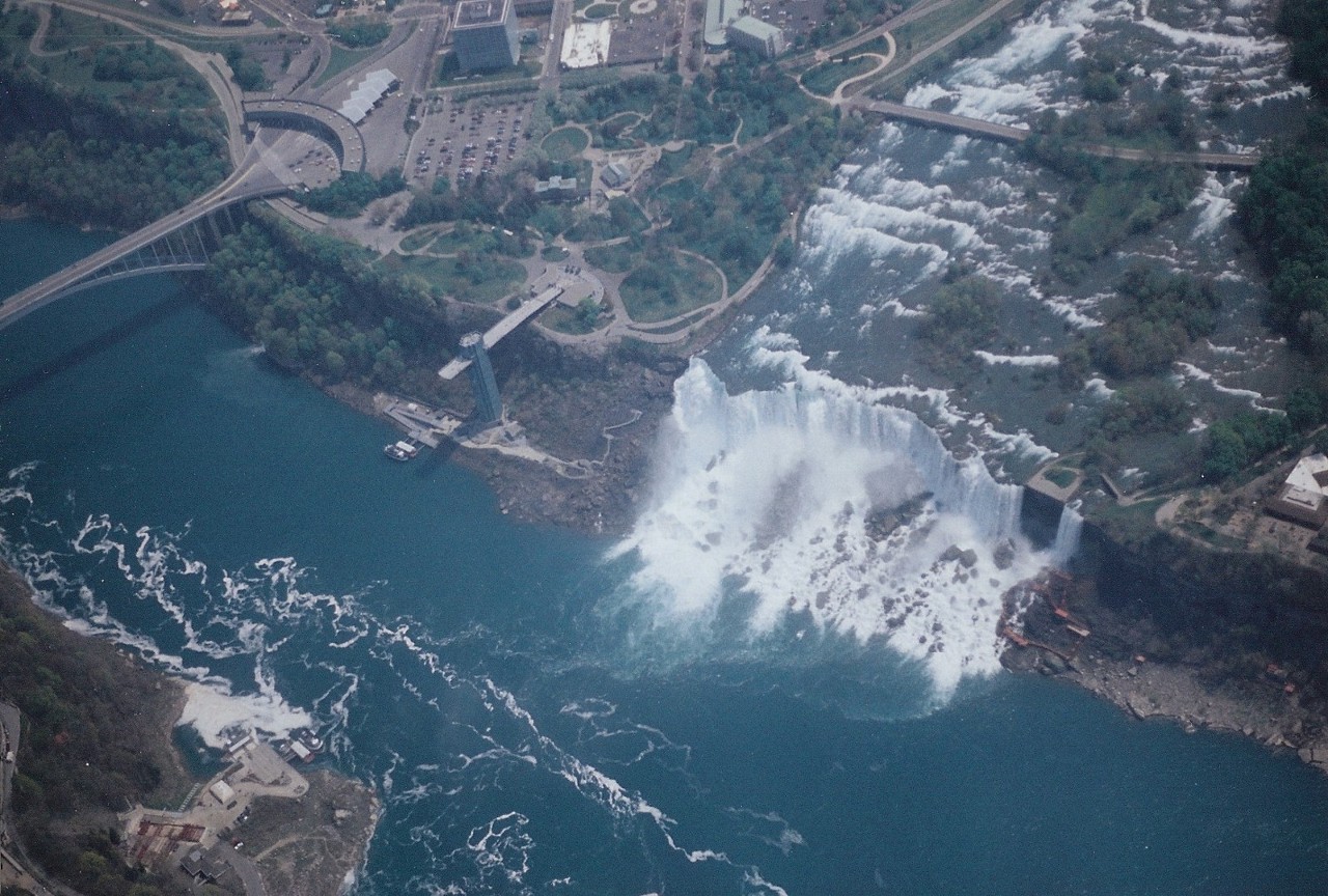 Fonds d'cran Voyages : Amrique du nord Canada Niagara - les chutes 1