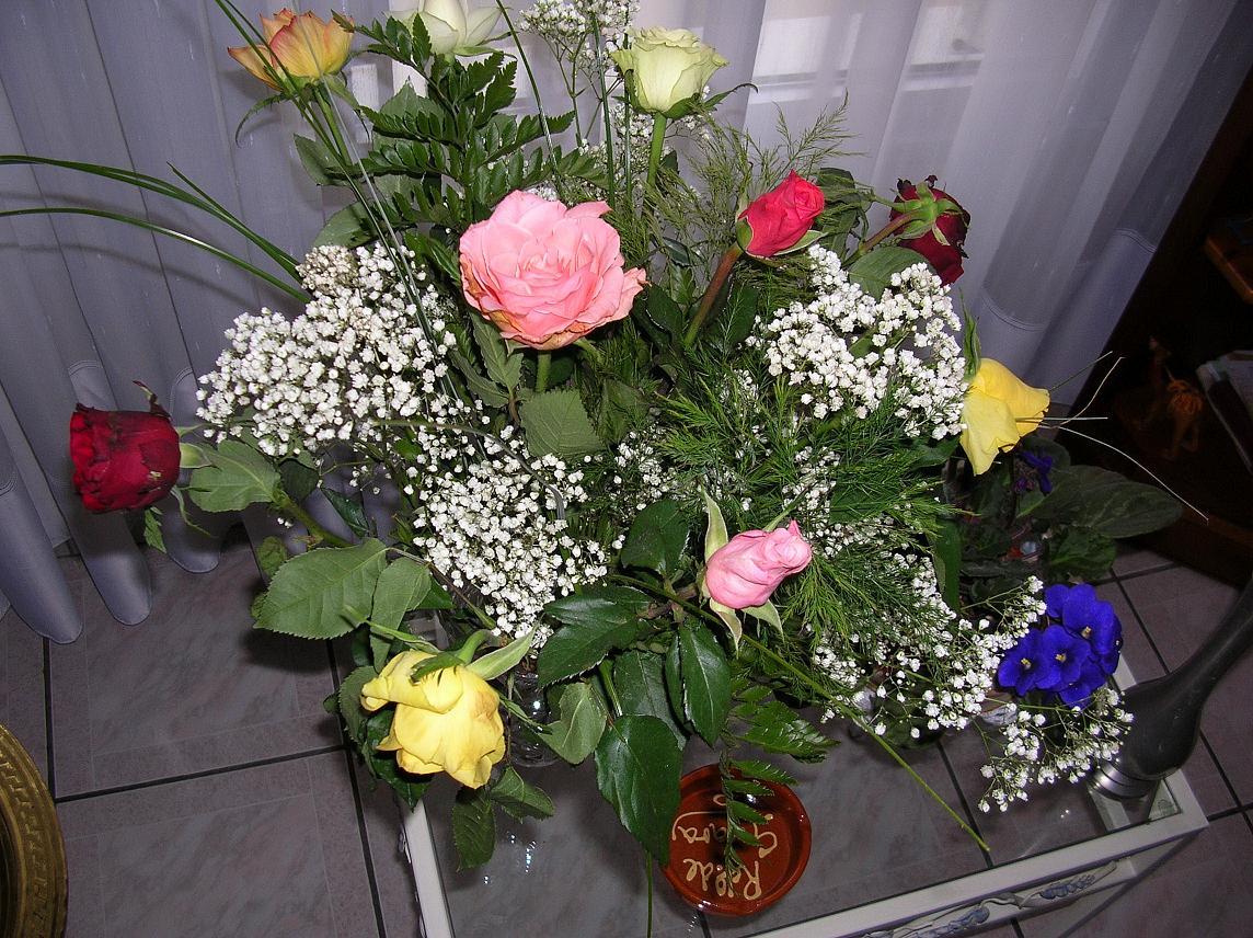 Fonds d'cran Nature Fleurs Bouquet de roses