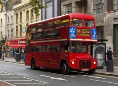 Fonds d'cran Transports divers Red Bus in London