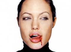 Fonds d'cran Clbrits Femme Angelina Jolie