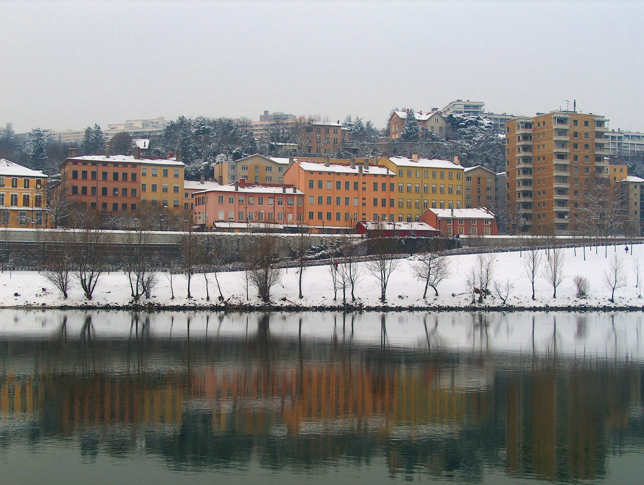 Wallpapers Trips : Europ France > Rhne-Alpes Les quais du Rhne