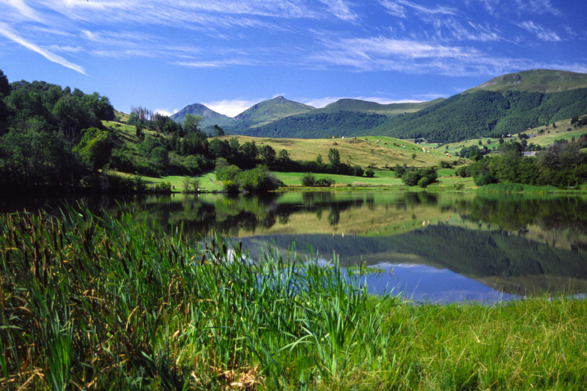 Wallpapers Trips : Europ France > Auvergne Le Cantal