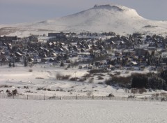 Fonds d'cran Nature La montagne sous la neige(massif central)