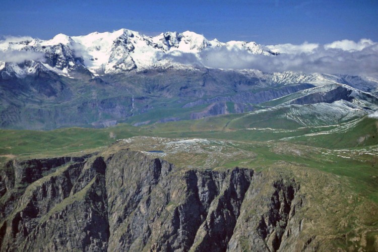 Fonds d'cran Nature Montagnes Les Ecrins