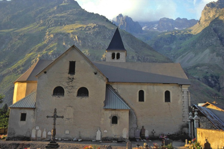 Wallpapers Constructions and architecture Religious Buildings Les Ecrins