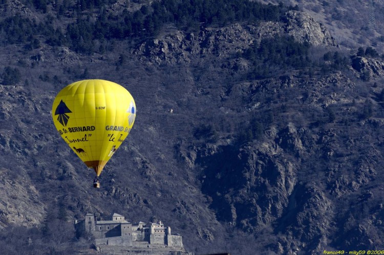 Wallpapers Planes Balloons - Airships Mongolfiera