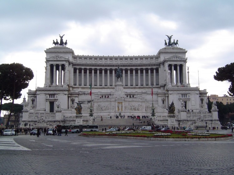 Fonds d'cran Voyages : Europe Italie Il monumento al soldato incognito, Roma