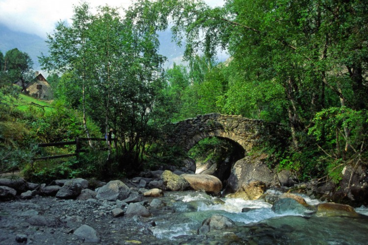 Wallpapers Nature Rivers - Torrents Les Ecrins