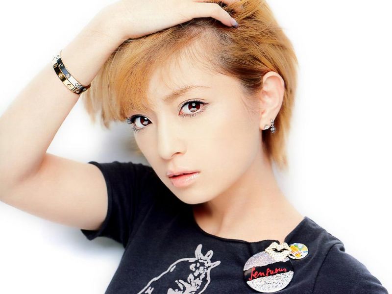 Fonds d'cran Clbrits Femme Ayumi Hamasaki super ayu !