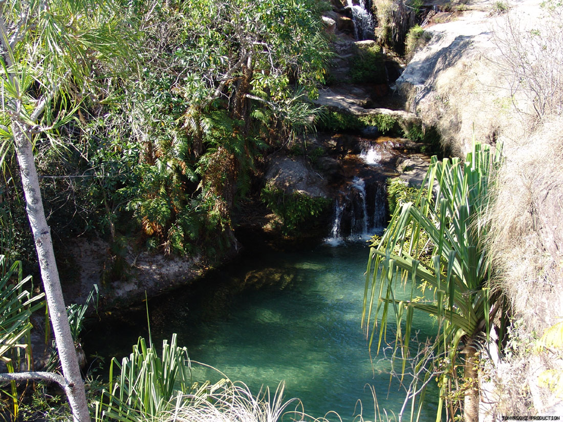 Fonds d'cran Nature Cascades - Chutes Cascade Madagascar