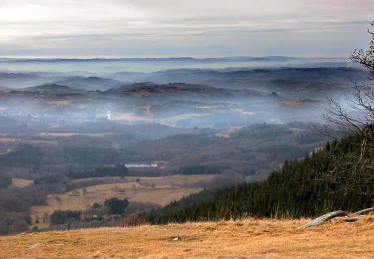 Fonds d'cran Voyages : Europe France > Limousin Panorama sur les Mondires