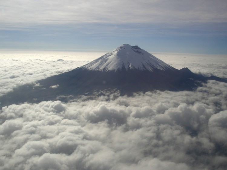 Fonds d'cran Nature Montagnes Cotopaxi 1