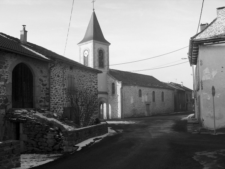 Fonds d'cran Voyages : Europe France > Auvergne L'eglise du Pertuis