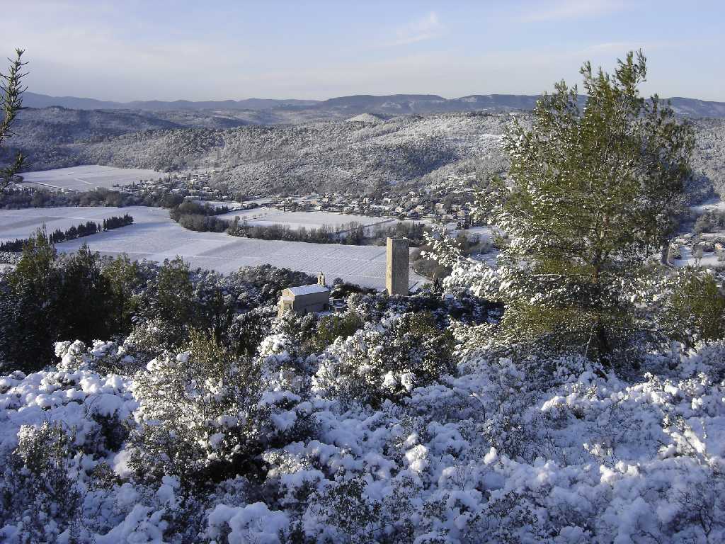 Fonds d'cran Nature Saisons - Hiver La tour de Taradel  Taradeau