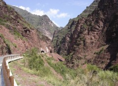 Fonds d'cran Voyages : Europe Les gorges du Cian