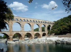 Wallpapers Constructions and architecture Le pont du Gard