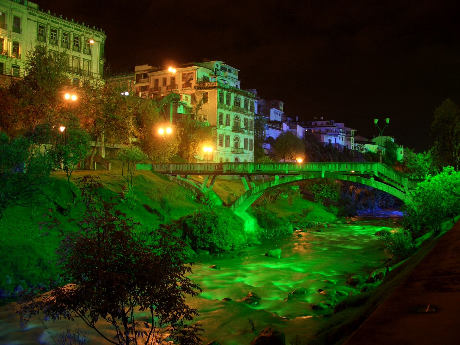 Wallpapers Trips : South America Ecuador Barranco de Cuenca