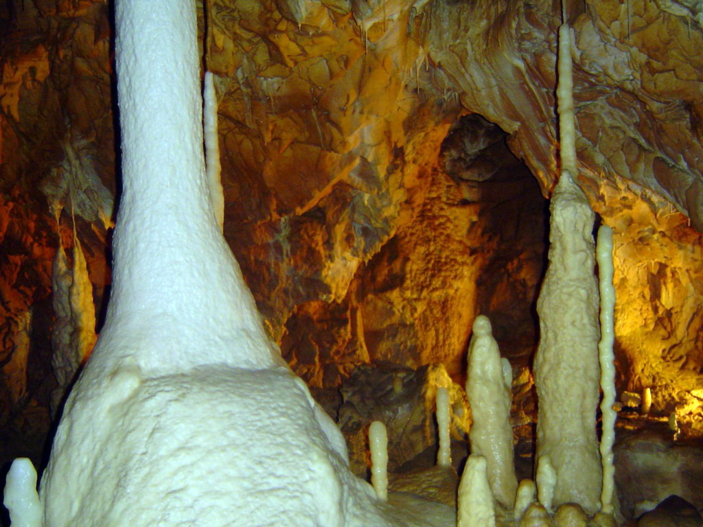 Fonds d'cran Nature Cavernes - Grottes Romania_Bihor_Grotte de l'ours