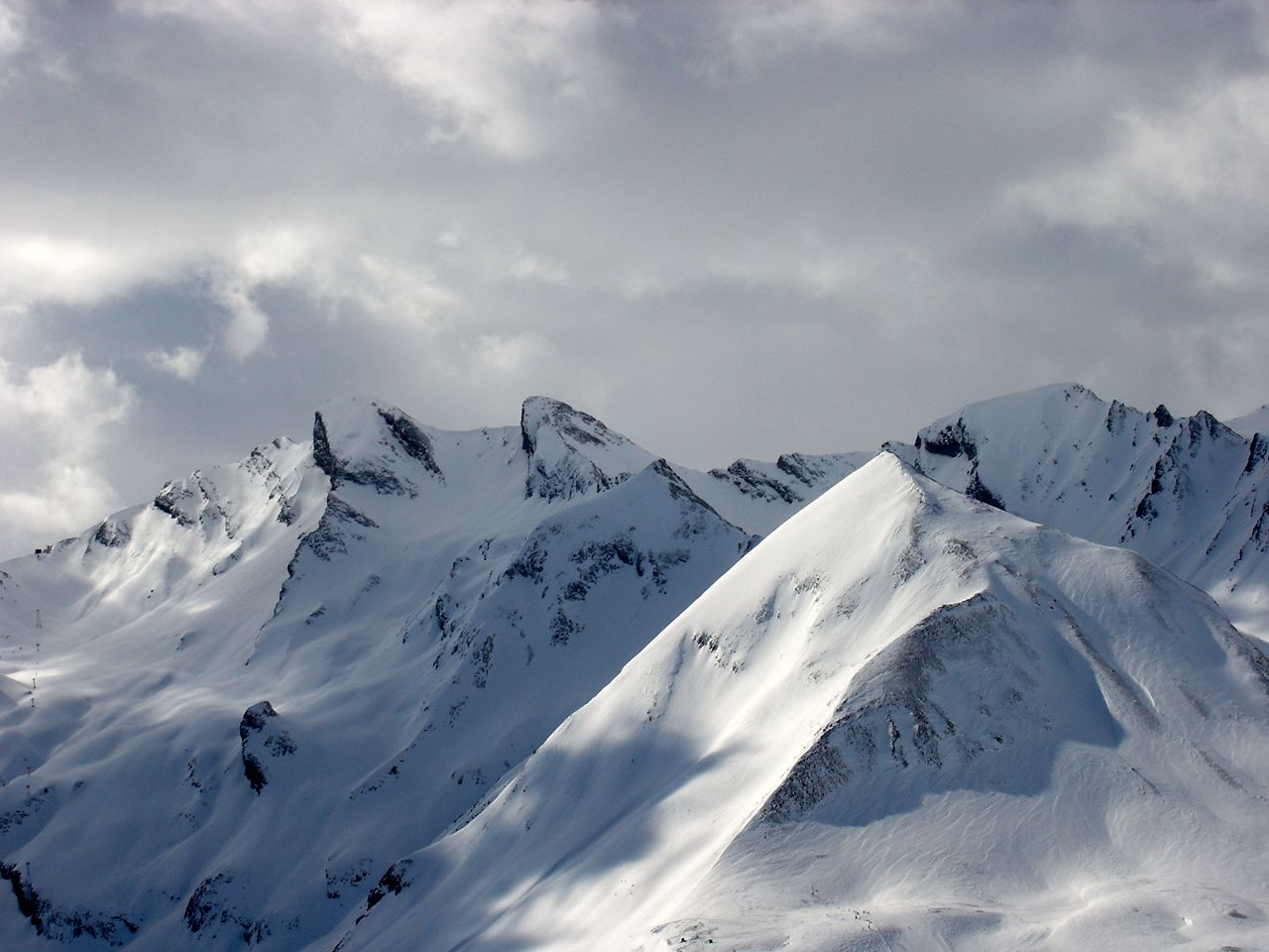 Fonds d'cran Nature Montagnes Les 3 Evches