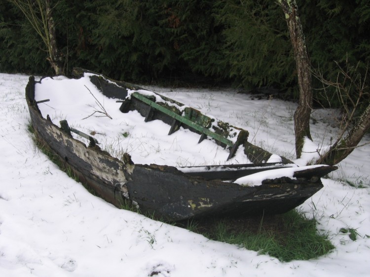 Fonds d'cran Nature Saisons - Hiver Barque enneige