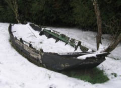 Fonds d'cran Nature Barque enneige