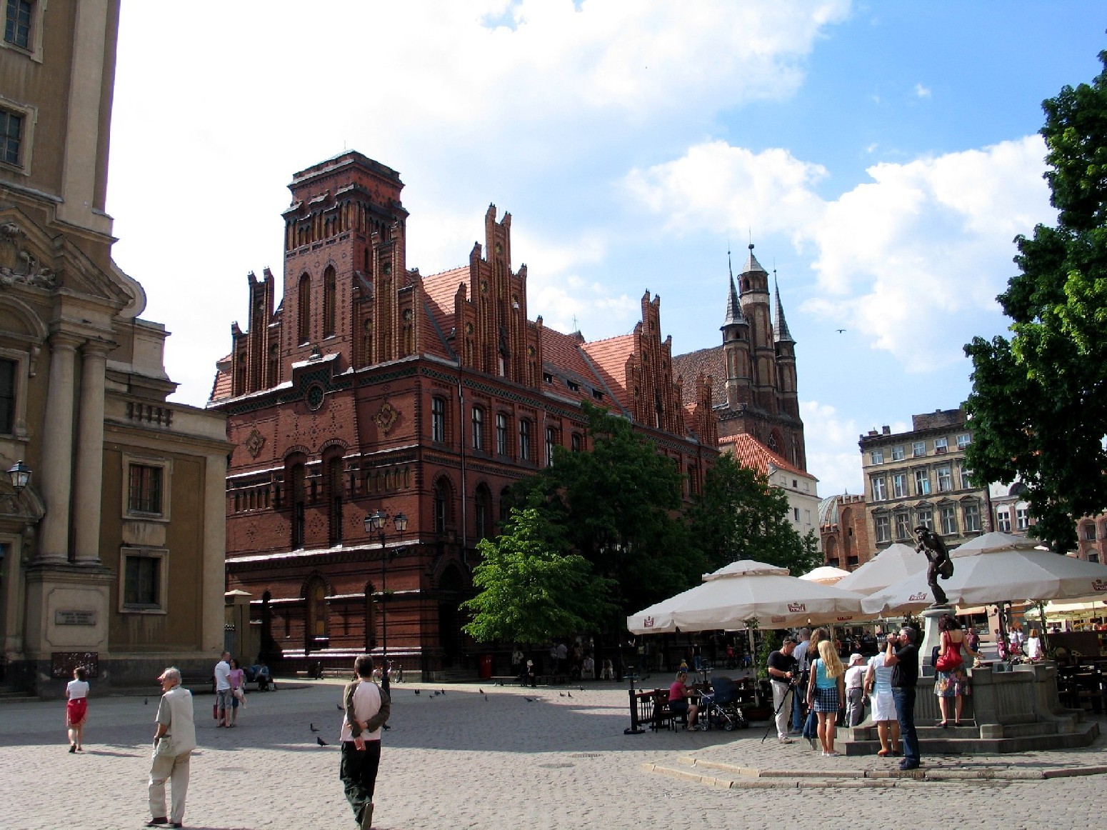 Wallpapers Trips : Europ Poland Place Copernic a Torun