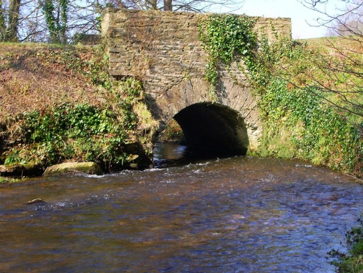 Fonds d'cran Constructions et architecture Ponts - Aqueducs petit pont