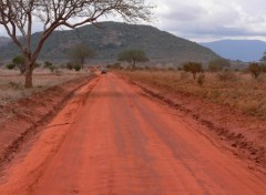 Fonds d'cran Voyages : Afrique route tsavo est