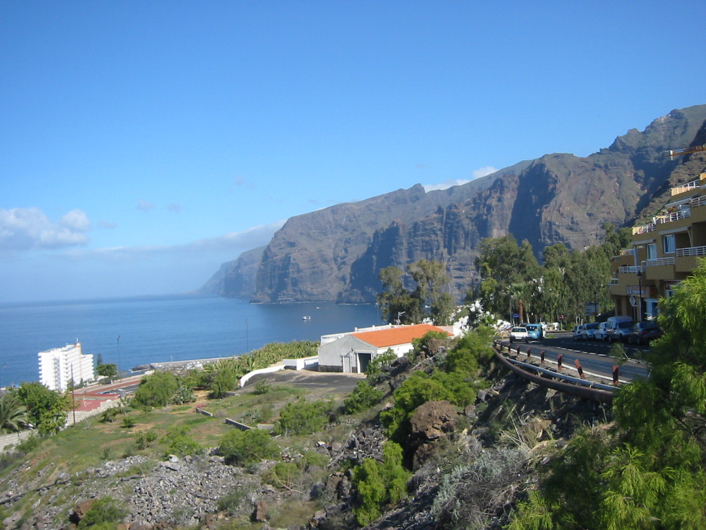 Fonds d'cran Voyages : Afrique Les Canaries Los Gigantes (Tenerife) 2