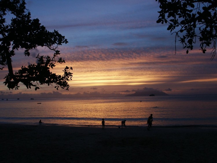 Wallpapers Nature Sunsets and sunrises Couch de soleil aux Seychelles