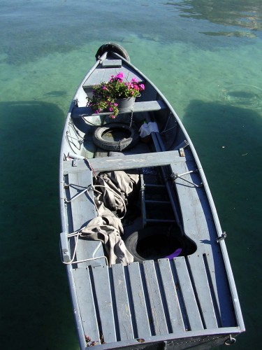 Fonds d'cran Bateaux Barques - Pirogues Flottant sur le lac d'Annecy