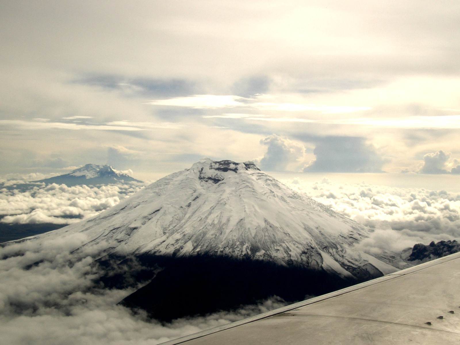 Fonds d'cran Nature Montagnes Cotopaxi 3