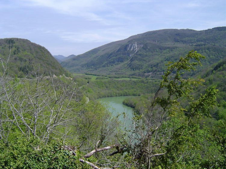 Wallpapers Trips : Europ France > Rhne-Alpes le Cerdon dans l'Ain