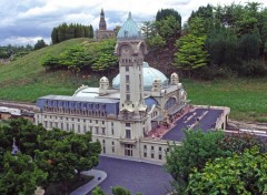 Fonds d'cran Constructions et architecture La France miniature