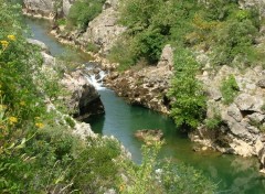 Fonds d'cran Nature petite riviere