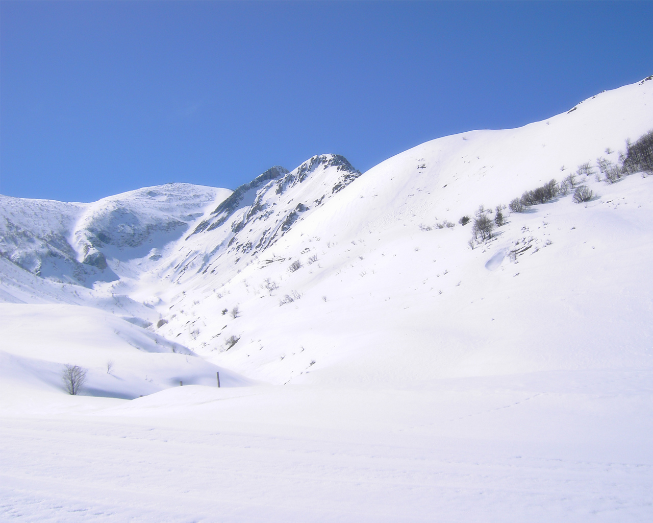 Fonds d'cran Nature Montagnes 