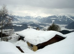 Fonds d'cran Nature Vue sur la valle de Kitzbhl en Autriche